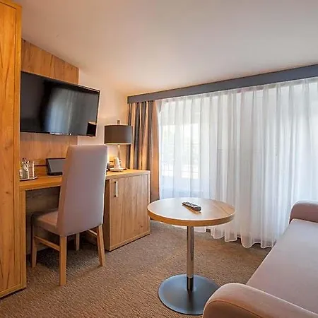Sure By Western Hotel