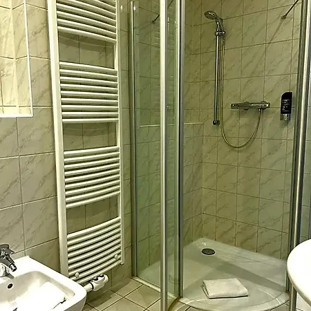Hotel Sure By Western 4*