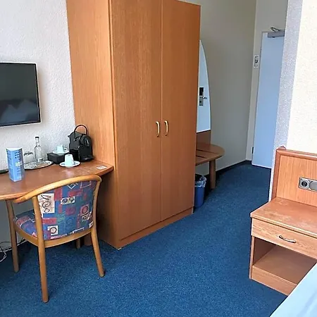 Hotel Sure By Western 4*