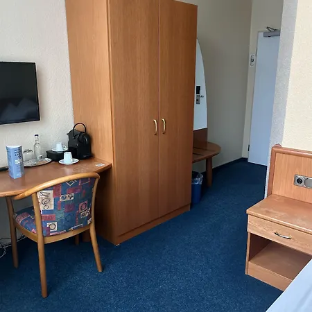 Hotel Sure By Western 4*