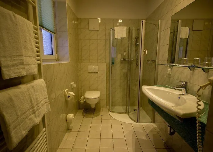 Sure By Western Отель