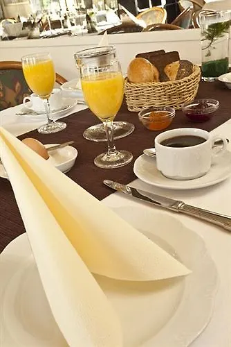 Отель Sure By Western 4*